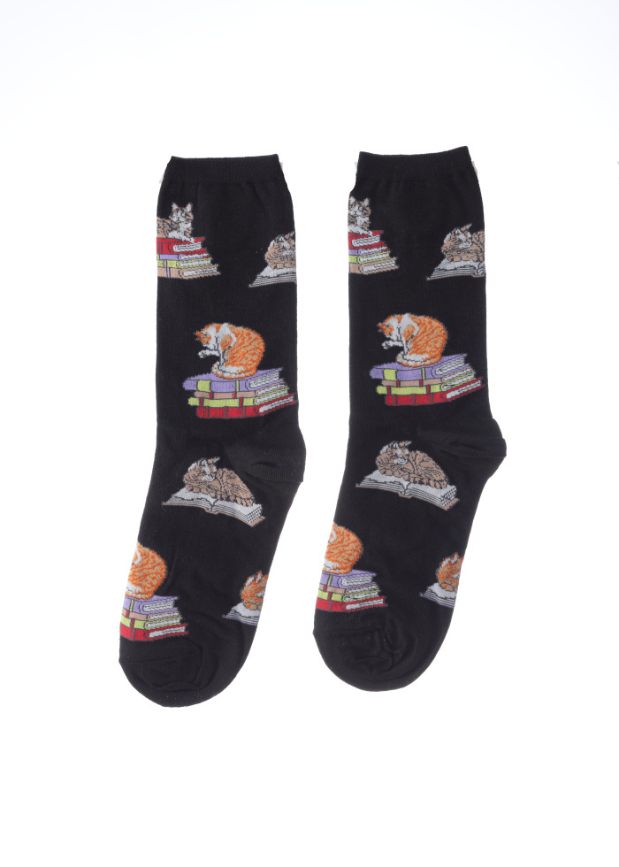 CATS ON BOOKS SOCKS