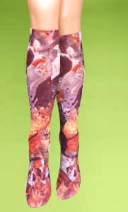 Kitty knee hi