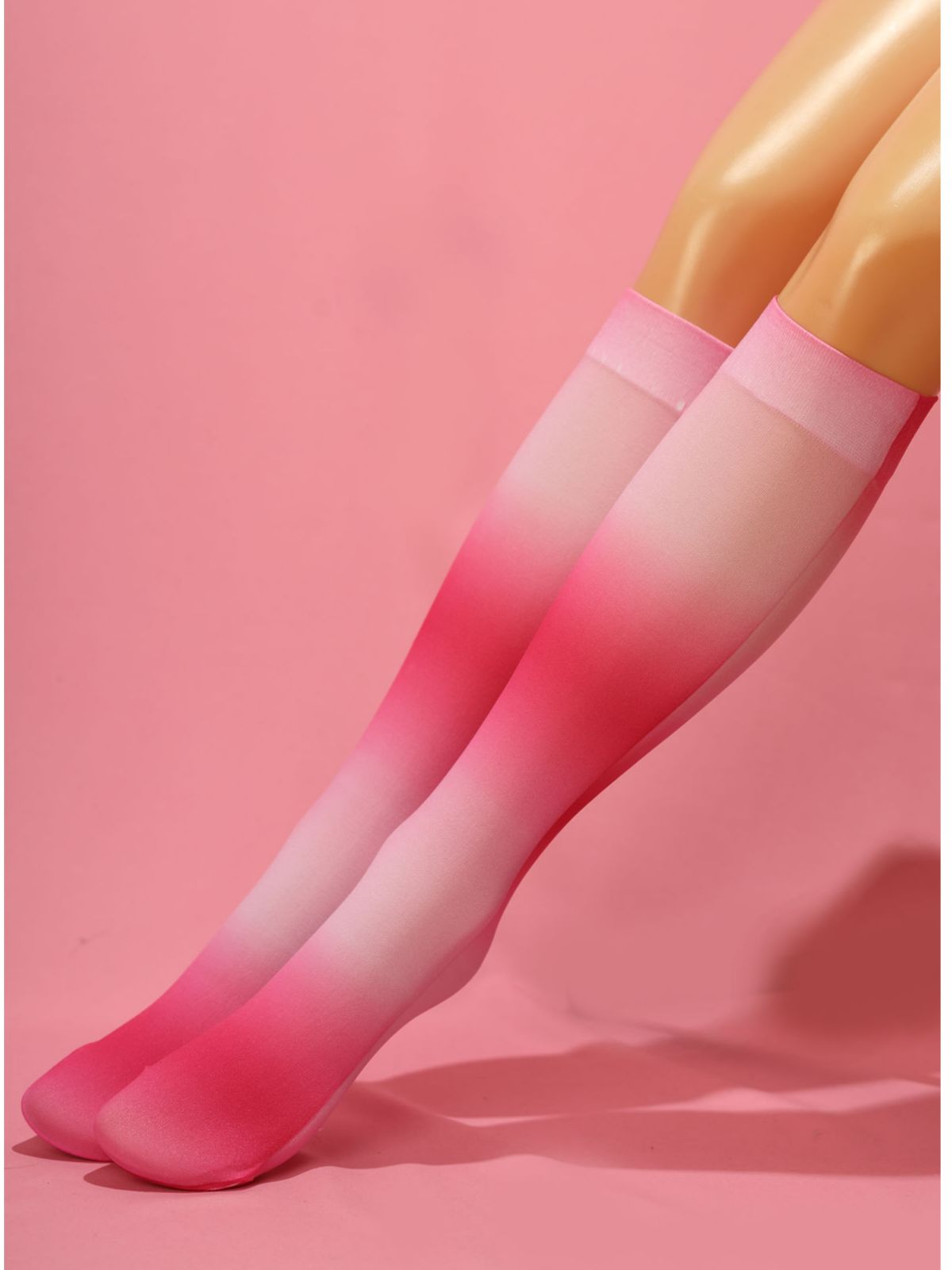 タイダイニーハイ